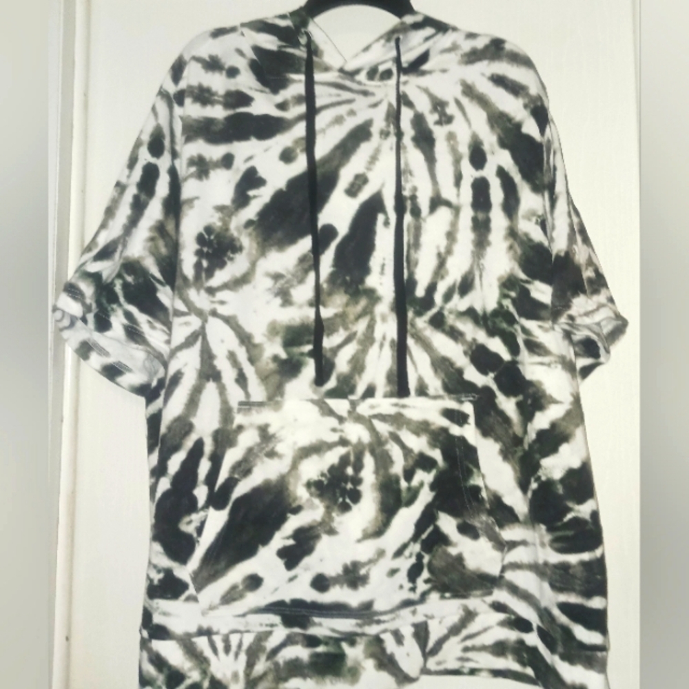 New Boundries hoodie